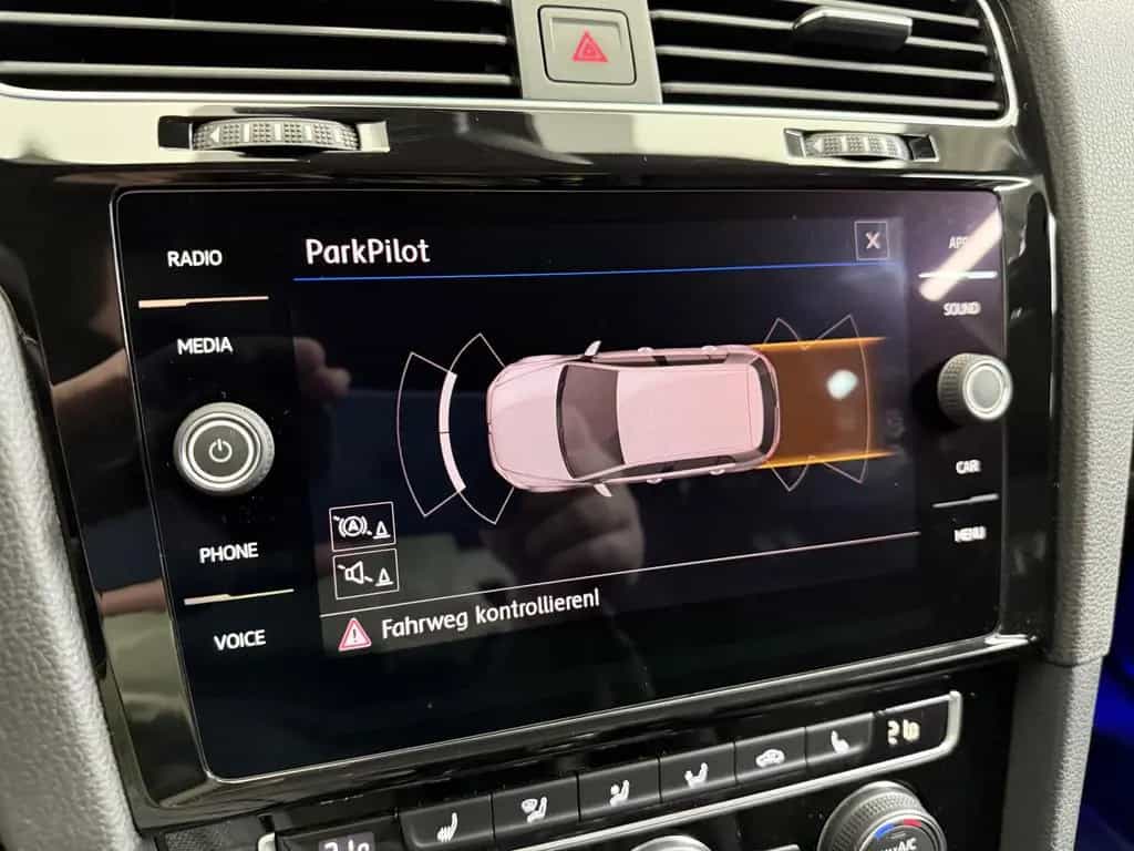 Volkswagen Golf R 4Motion|Pretoria|Akrapovic|DCC|Performanc 05/2019-photo-17
