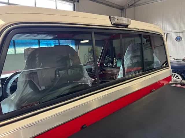 GMC Sierra 1500 Stepside, Komplettrestauration, Garantie 10/1987-photo-19