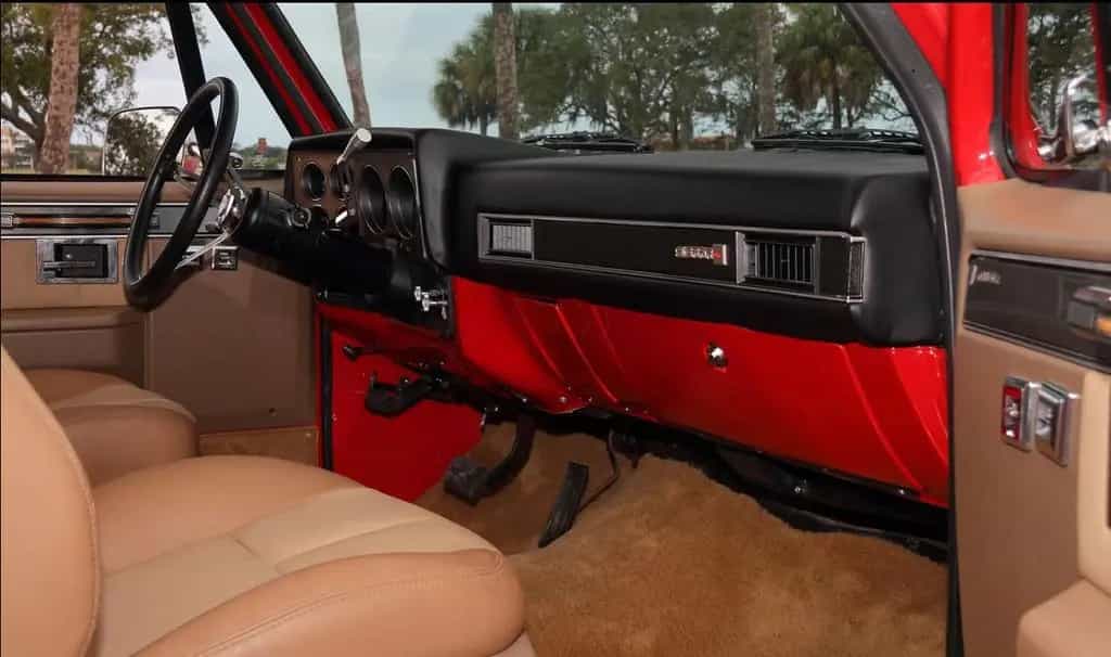 GMC Sierra 1500 Stepside, Komplettrestauration, Garantie 10/1987-photo-24