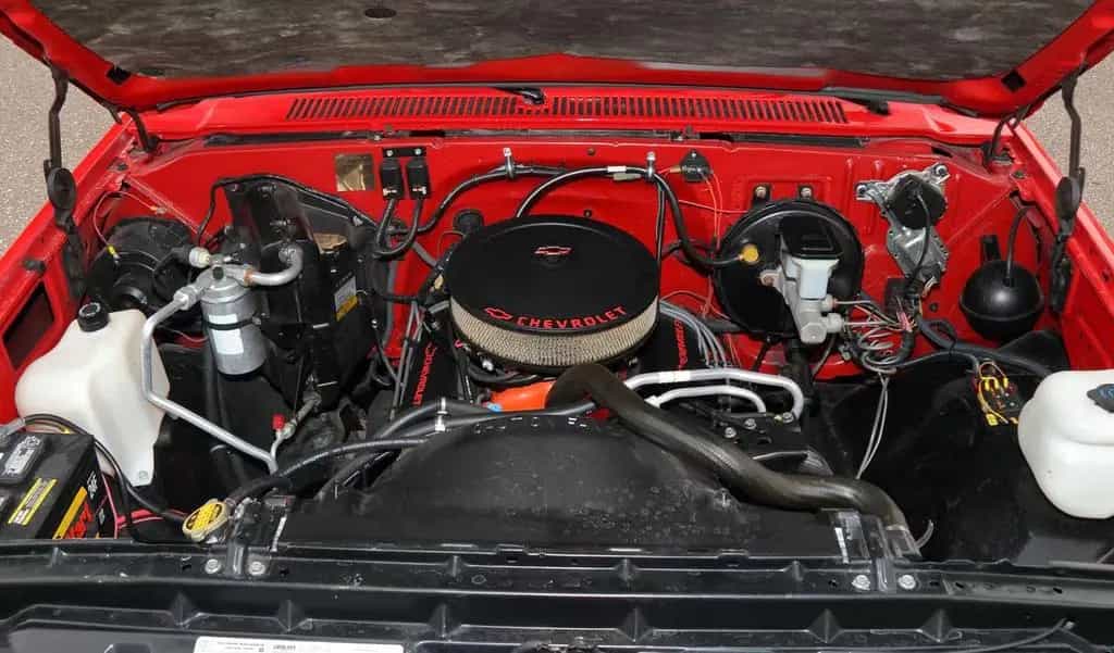 GMC Sierra 1500 Stepside, Komplettrestauration, Garantie 10/1987-photo-29