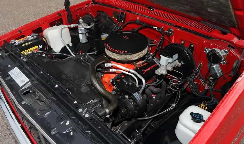 GMC Sierra 1500 Stepside, Komplettrestauration, Garantie 10/1987-photo-30