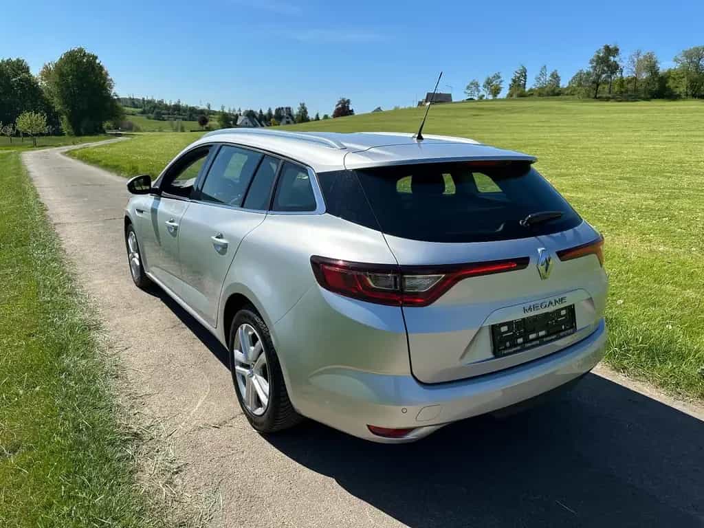 Renault Megane IV Grandtour Business Edition 09/2020-photo-2