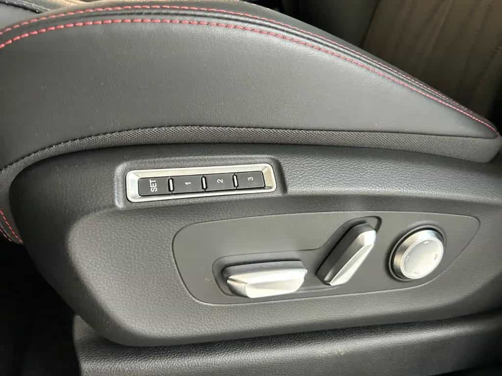 Foton 4 ULTRA Pickup 4x4 mit Vollausstattung null-photo-16
