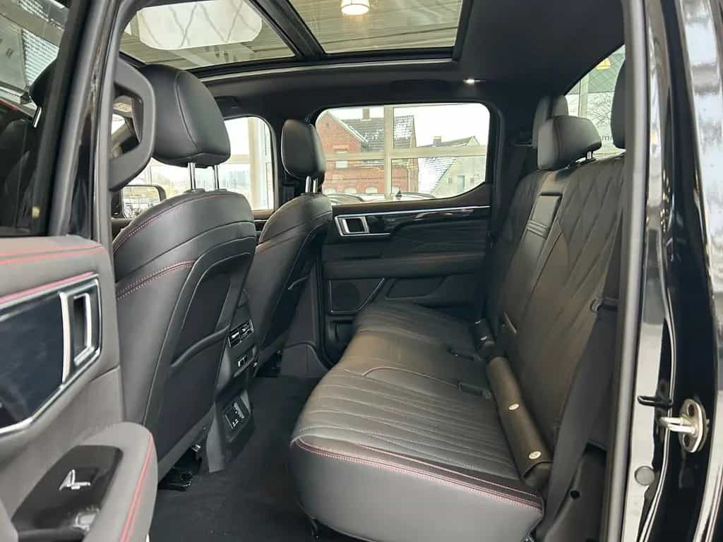 Foton 4 ULTRA Pickup 4x4 mit Vollausstattung null-photo-17