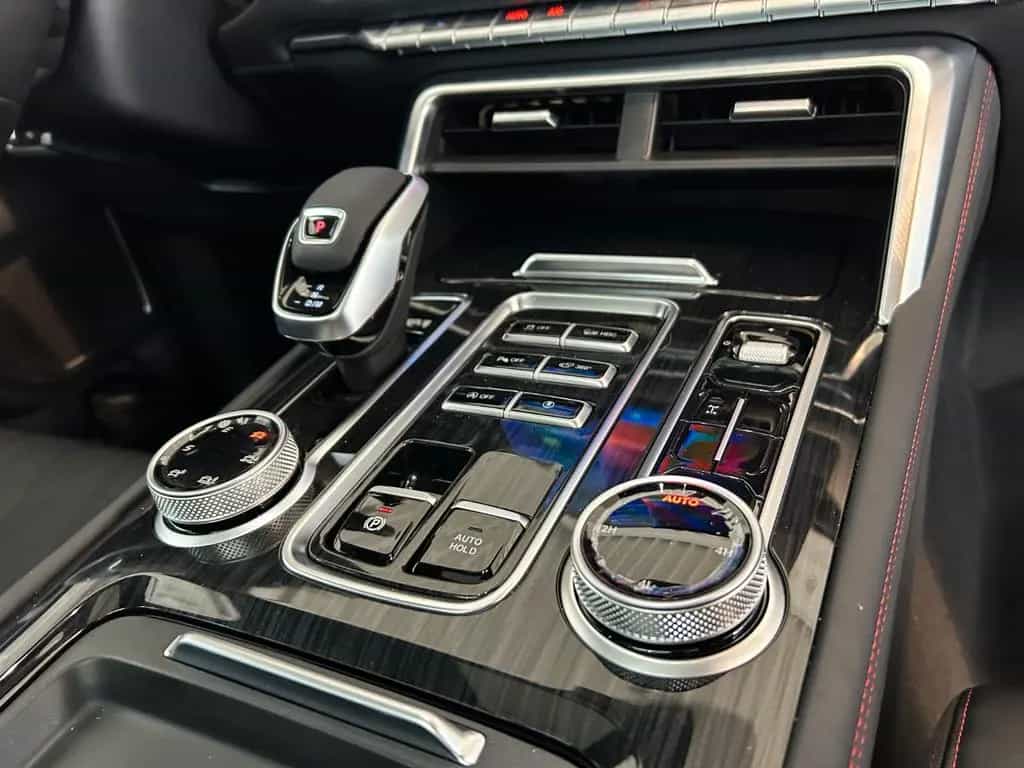 Foton 4 ULTRA Pickup 4x4 mit Vollausstattung null-photo-23