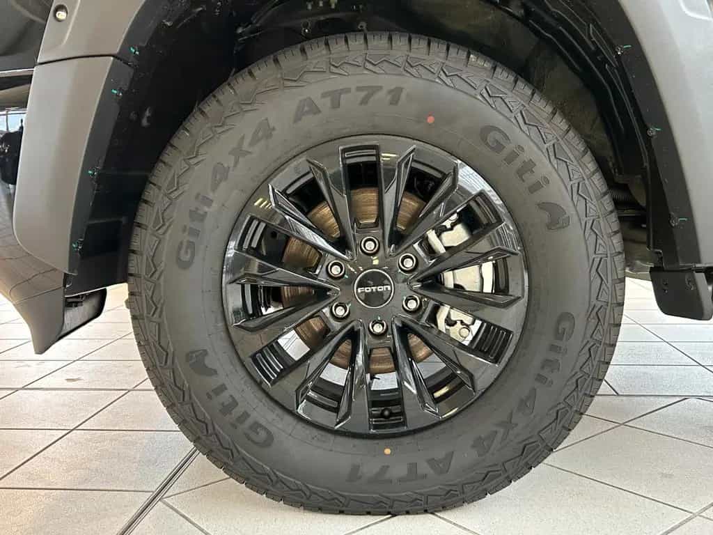 Foton 4 ULTRA Pickup 4x4 mit Vollausstattung null-photo-9
