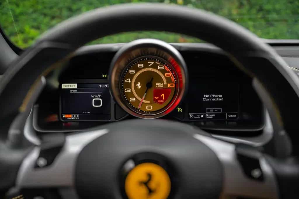 Ferrari GTC4Lusso 6.3 V12 690PS|Atelier|PassDisplay|Lift 11/2016-photo-14