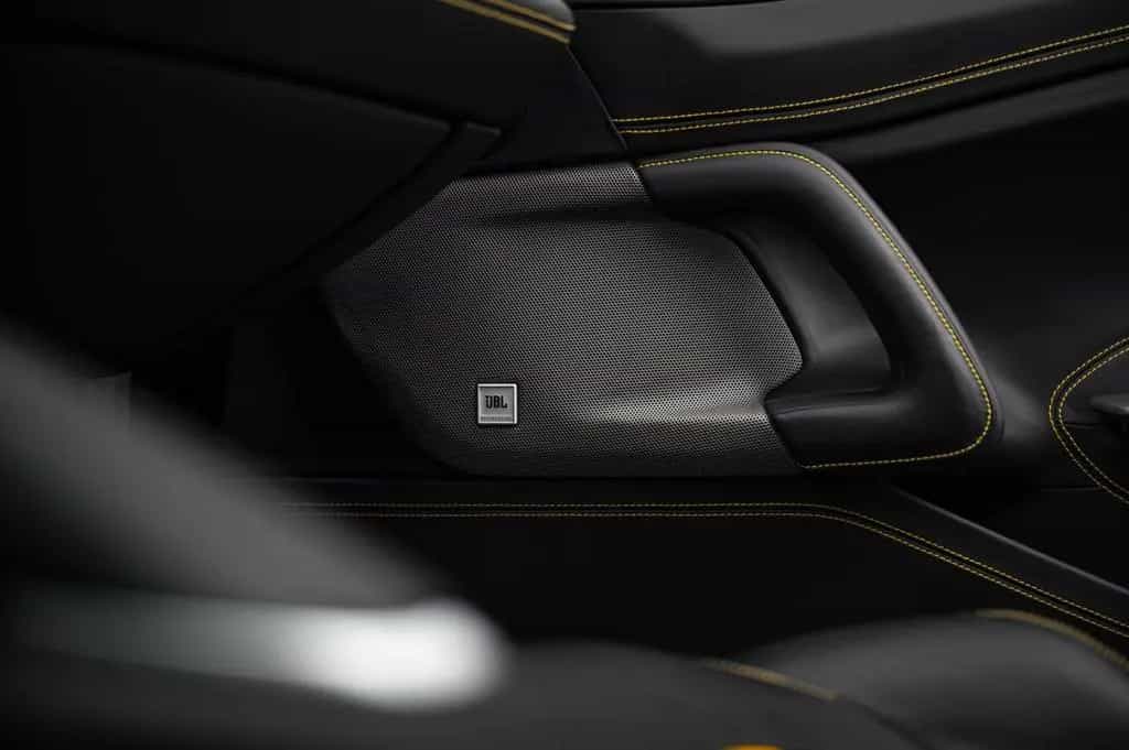Ferrari GTC4Lusso 6.3 V12 690PS|Atelier|PassDisplay|Lift 11/2016-photo-25