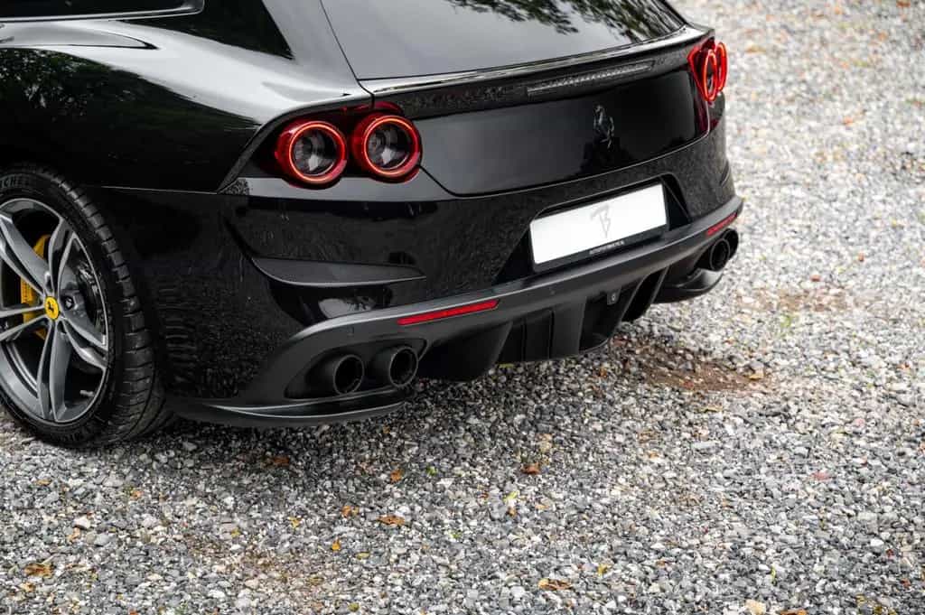 Ferrari GTC4Lusso 6.3 V12 690PS|Atelier|PassDisplay|Lift 11/2016-photo-38