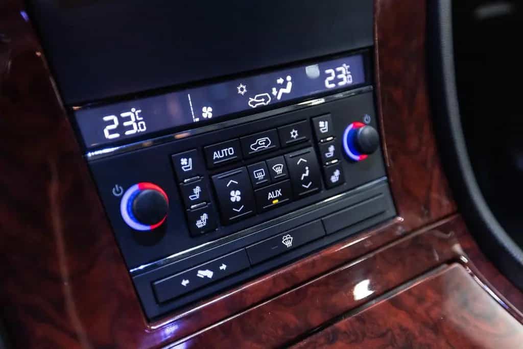 Cadillac Escalade 6.2 V8 Elegance Btw auto, Fiscale waard 05/2008-photo-33