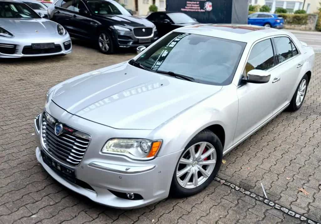 Lancia Thema 3,6V Thema Executive-Voll-Leder Bi Color-Panor. 06/2013-photo-11