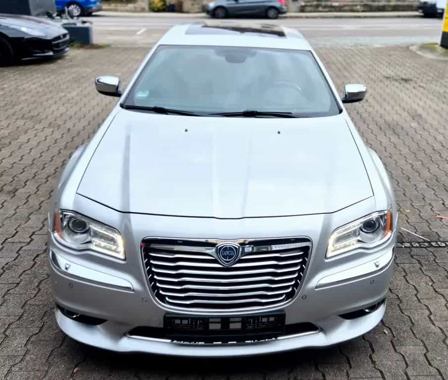 Lancia Thema 3,6V Thema Executive-Voll-Leder Bi Color-Panor. 06/2013-photo-15