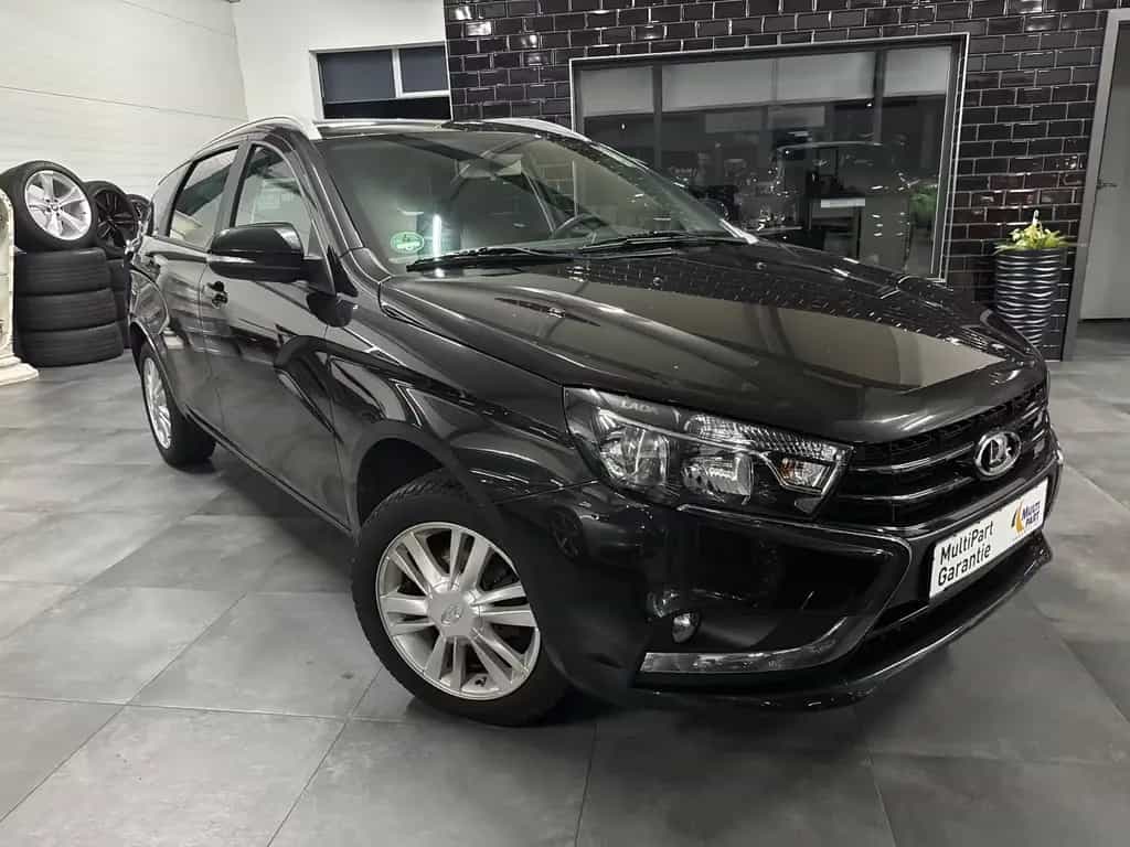 Lada Vesta 04/2019-photo-0
