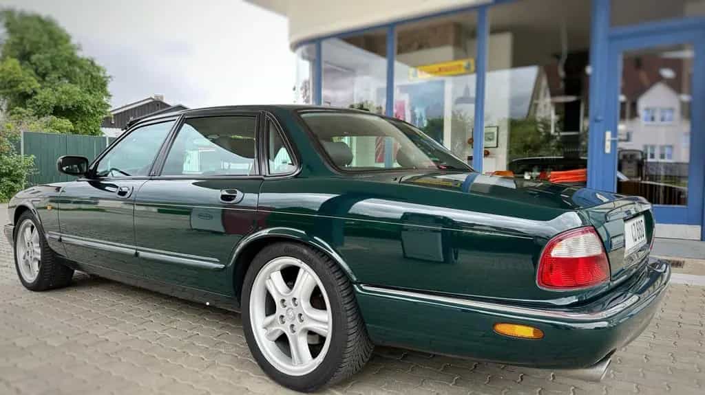 Jaguar XJR 4.0 XJR TÜV, Service Neu 94.900 km 03/1998-photo-1