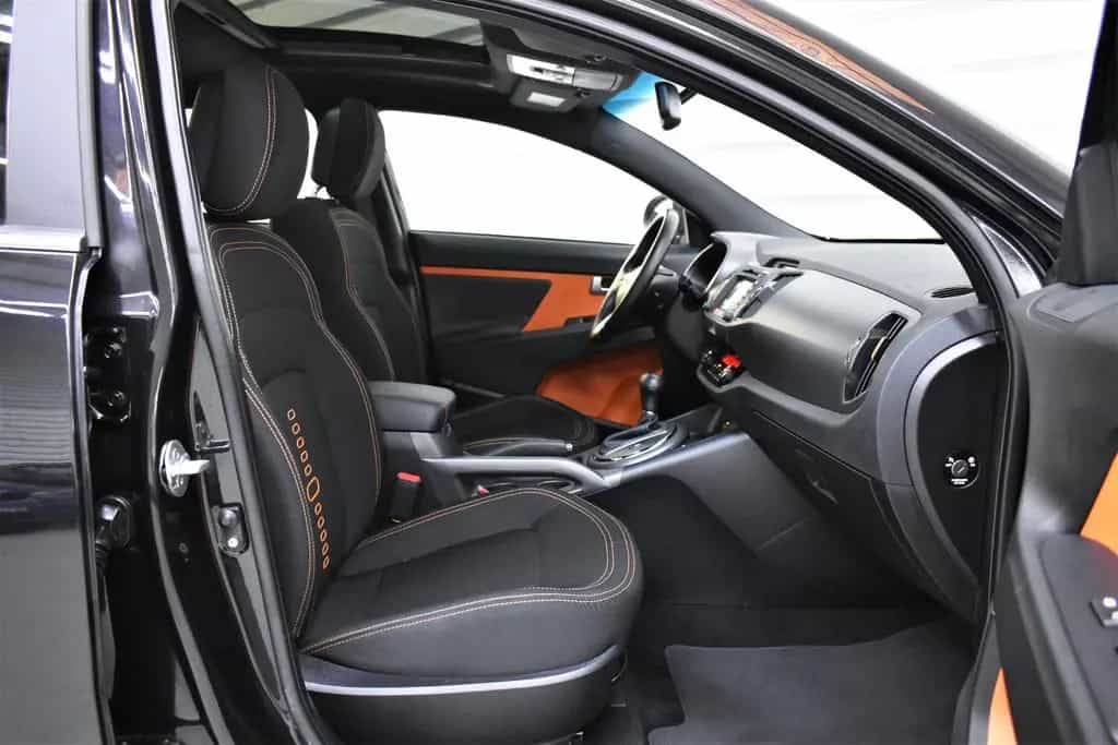 Kia Sportage 2.0 CRDi Spirit Automatik+Navi+Kamera 02/2013-photo-9
