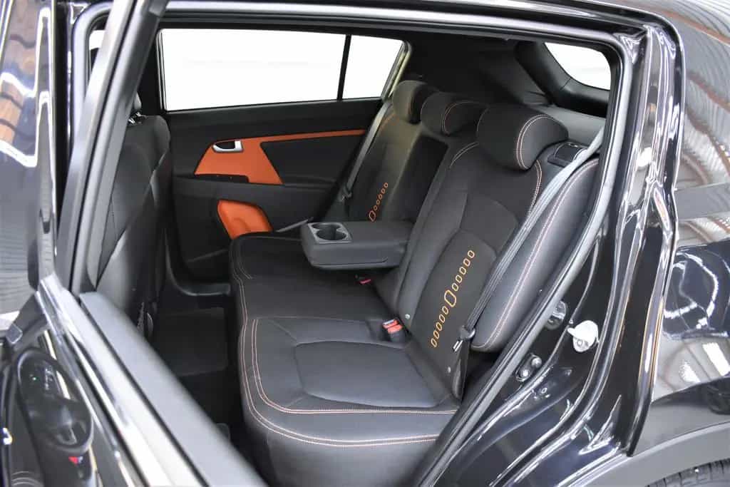 Kia Sportage 2.0 CRDi Spirit Automatik+Navi+Kamera 02/2013-photo-12