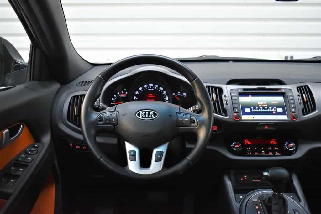 Kia Sportage 2.0 CRDi Spirit Automatik+Navi+Kamera 02/2013-photo-18