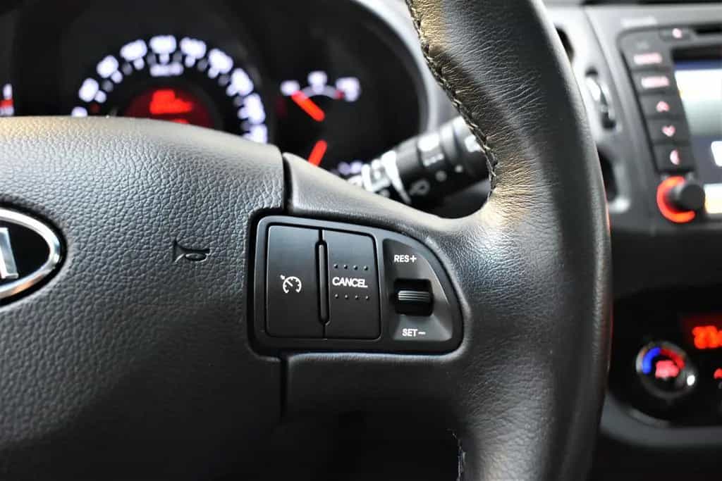 Kia Sportage 2.0 CRDi Spirit Automatik+Navi+Kamera 02/2013-photo-25