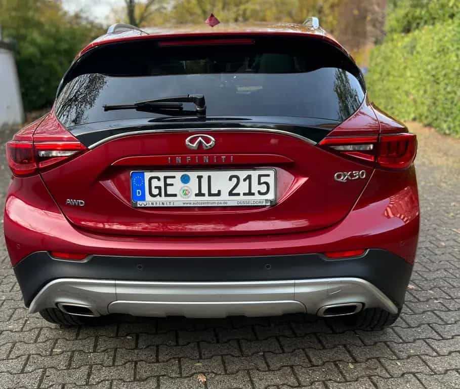 Infiniti QX30 2.2d DCT AWD Prem 360Kamera/Parkpilot/allin 11/2016-photo-3