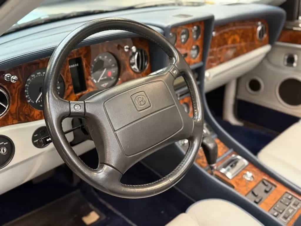 Bentley Azure Cabrio 6.75L V8 Scheckheft 05/1996-photo-16