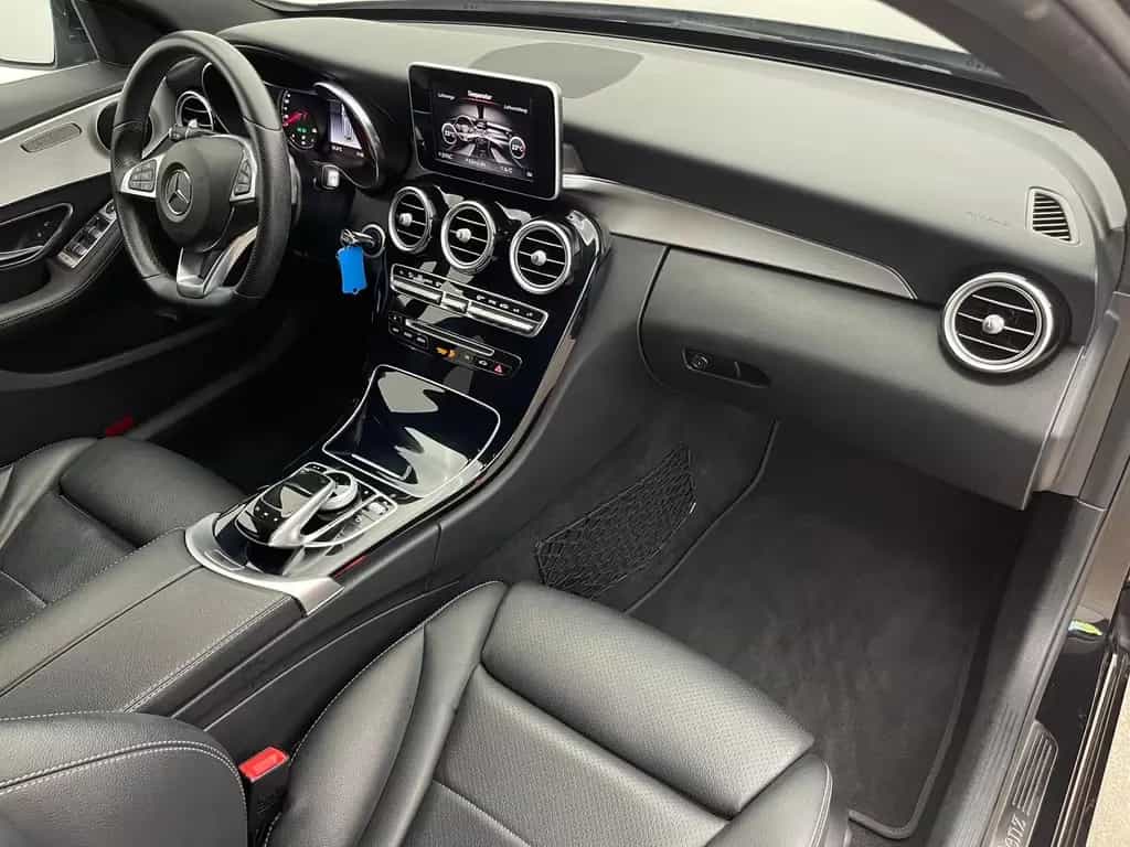 Mercedes-Benz C-Class 200 AMG PAKET LED*KEYLESS*SHZ*PARK 04/2018-photo-11