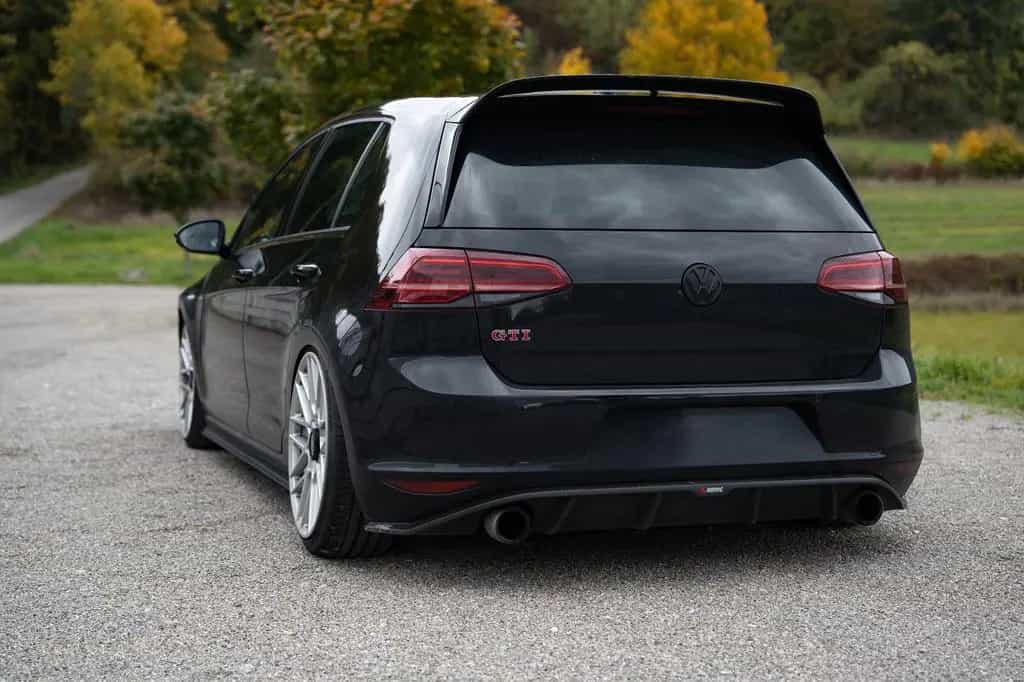 Volkswagen Golf 2.0 TSI DSG BMT GTI Clubsport*Schale*Pano* 11/2016-photo-3