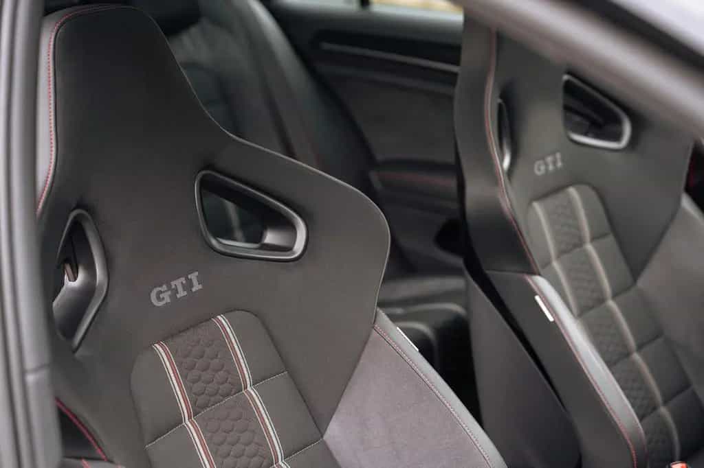 Volkswagen Golf 2.0 TSI DSG BMT GTI Clubsport*Schale*Pano* 11/2016-photo-6