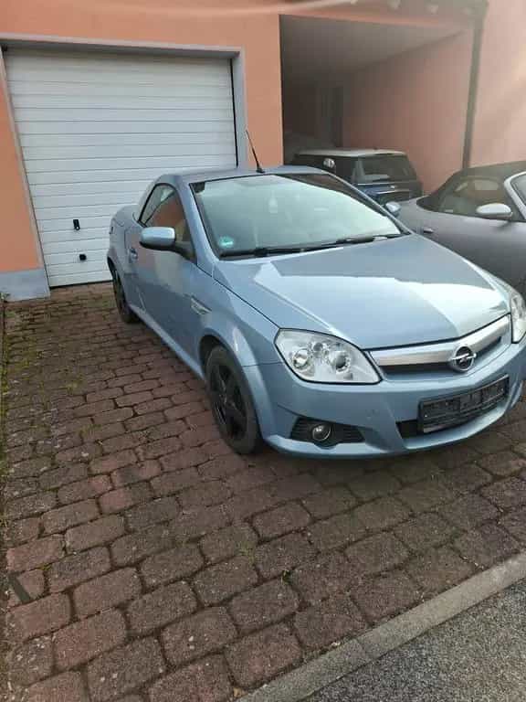 Opel Tigra 1.8 Sport Sport 11/2004-photo-1