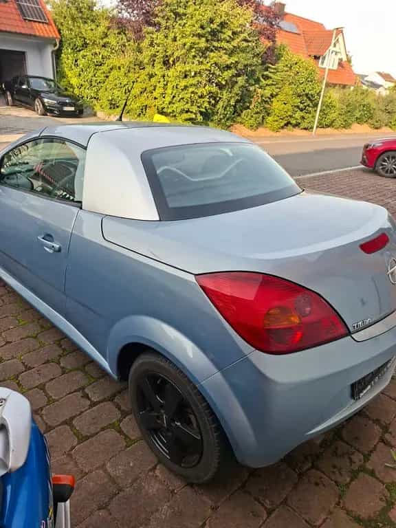 Opel Tigra 1.8 Sport Sport 11/2004-photo-4