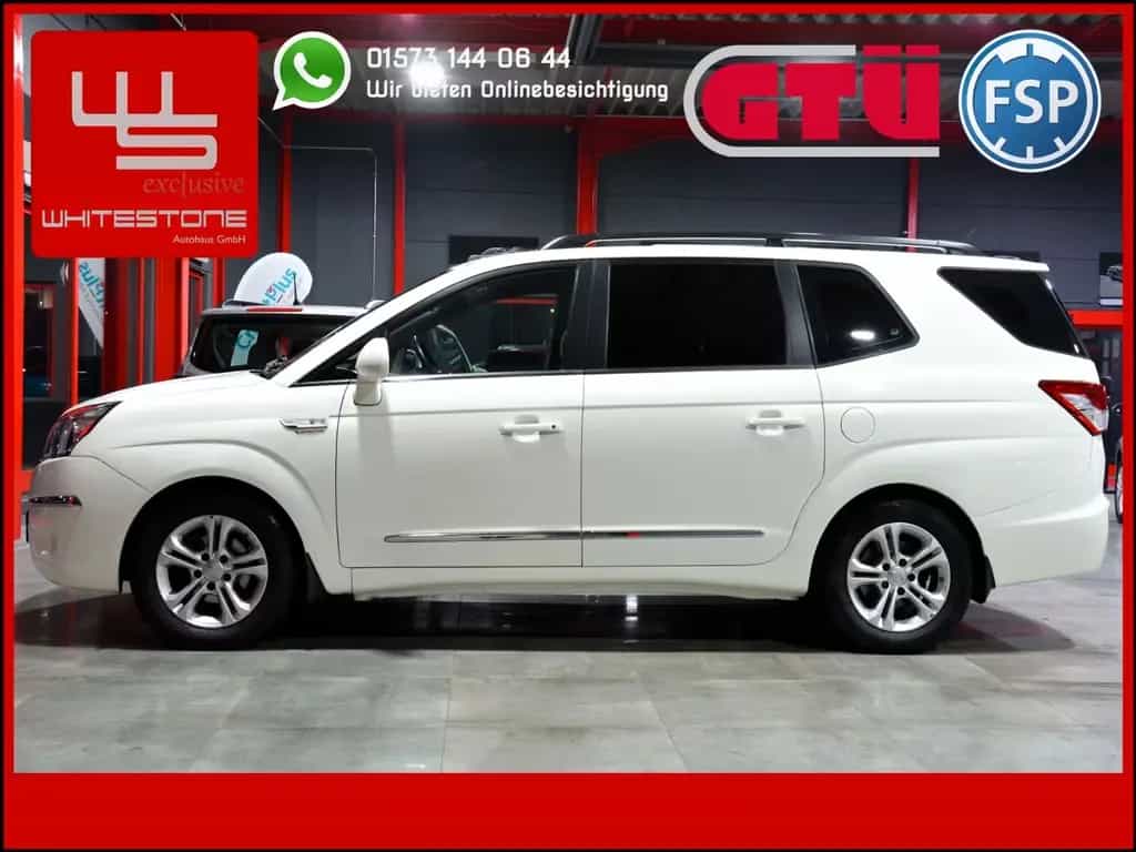 Ssangyong Rodius 2.2 TD Quartz Aut / 7 Sitze / Shzg 04/2016-photo-0