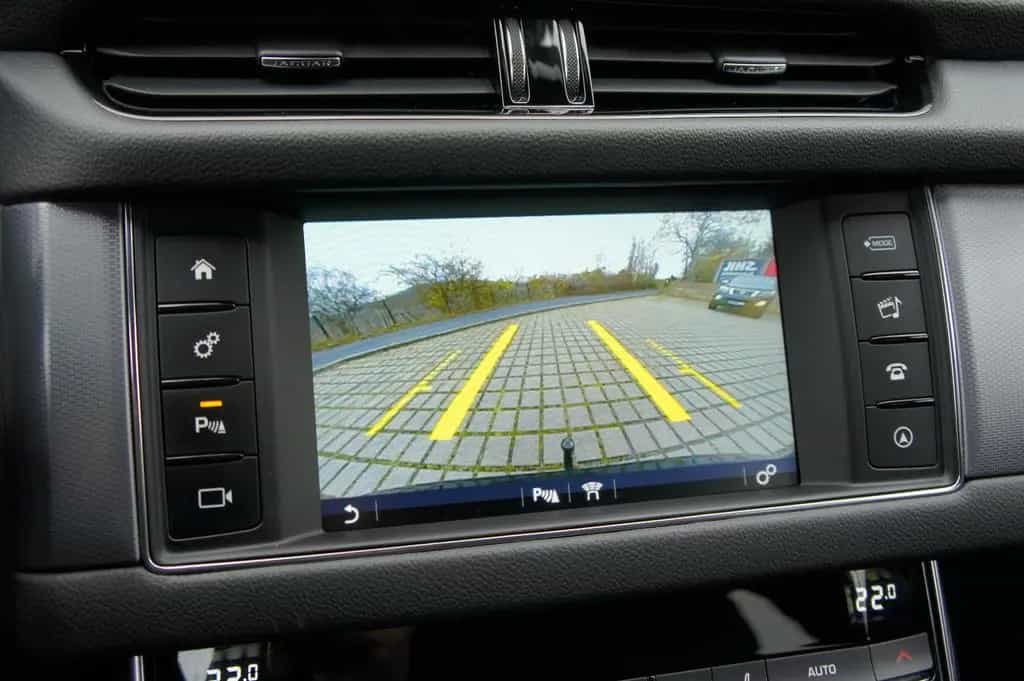 Jaguar XF 2.0d Sportbrake R-Sport | 2Hand! AHK! Kamera! 10/2018-photo-19