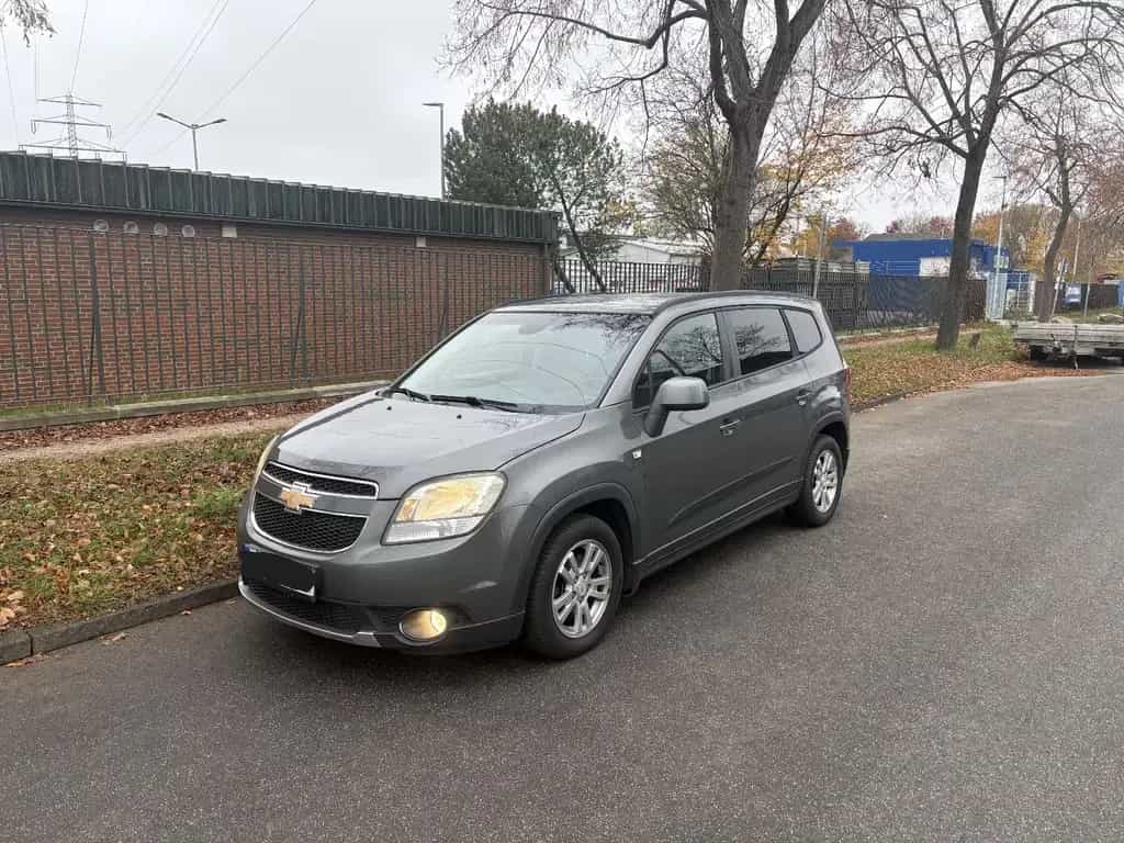 Chevrolet Orlando LT KLIMA ALU AUTOMATIK 7-SITZER 02/2012-photo-0