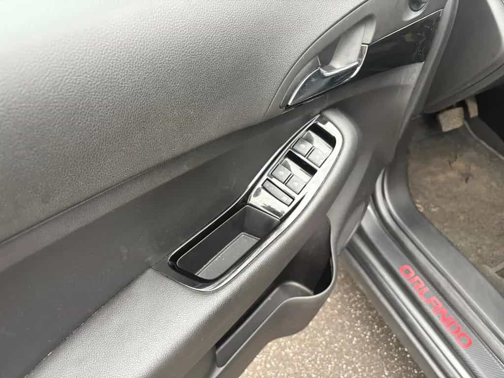 Chevrolet Orlando LT KLIMA ALU AUTOMATIK 7-SITZER 02/2012-photo-17