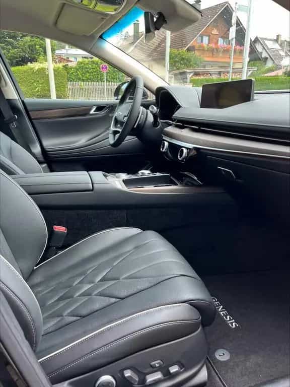 Genesis G80 Sport 4WD 06/2025-photo-13