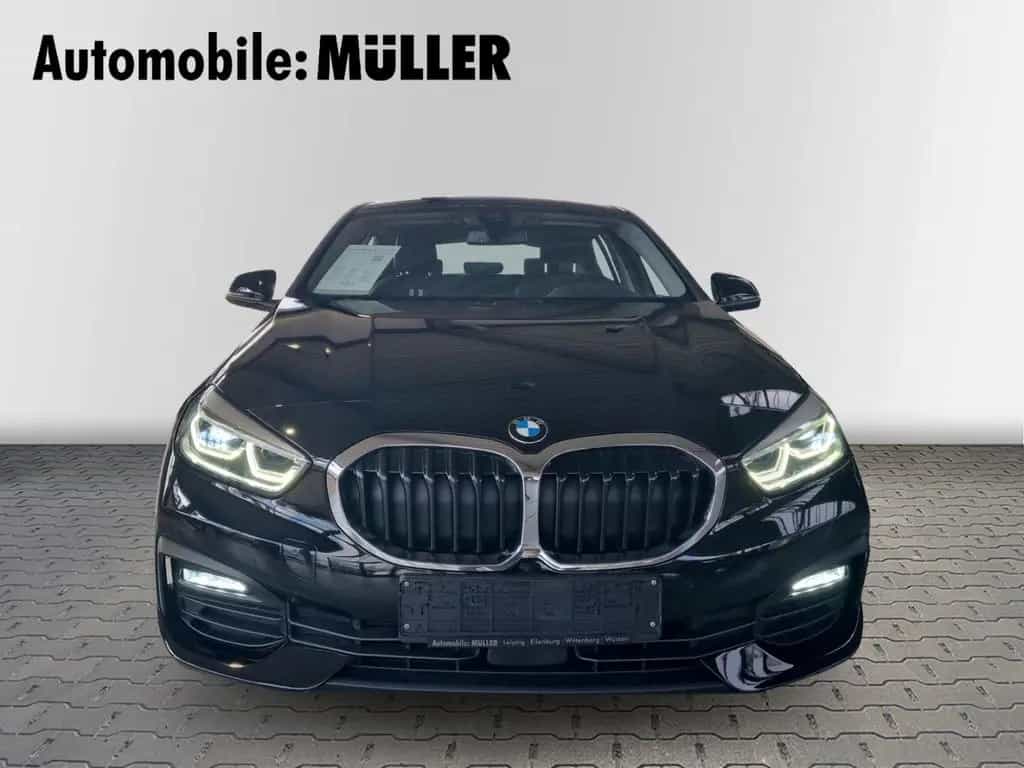BMW 120 d xDrive AHK-abnehmbar Navi  Digitales Cockp 09/2020-photo-2