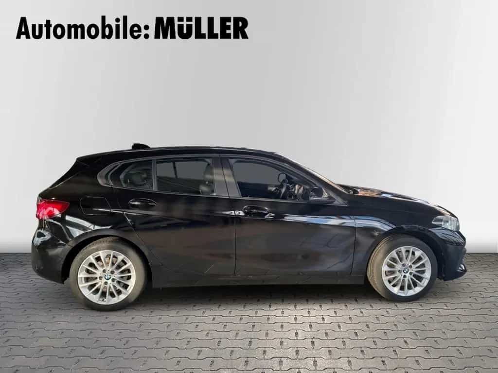 BMW 120 d xDrive AHK-abnehmbar Navi  Digitales Cockp 09/2020-photo-3