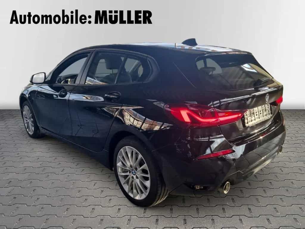 BMW 120 d xDrive AHK-abnehmbar Navi  Digitales Cockp 09/2020-photo-5