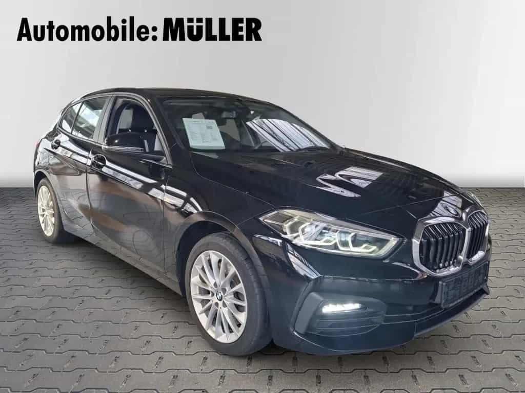 BMW 120 d xDrive AHK-abnehmbar Navi  Digitales Cockp 09/2020-photo-8