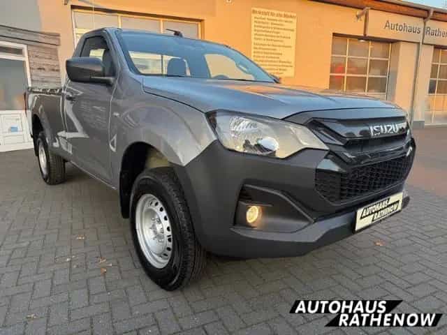 Isuzu D-Max Single Cab 4WD L MY2025*Spurhalteass.*Verk null-photo-1