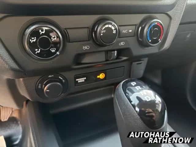 Isuzu D-Max Single Cab 4WD L MY2025*Spurhalteass.*Verk null-photo-10
