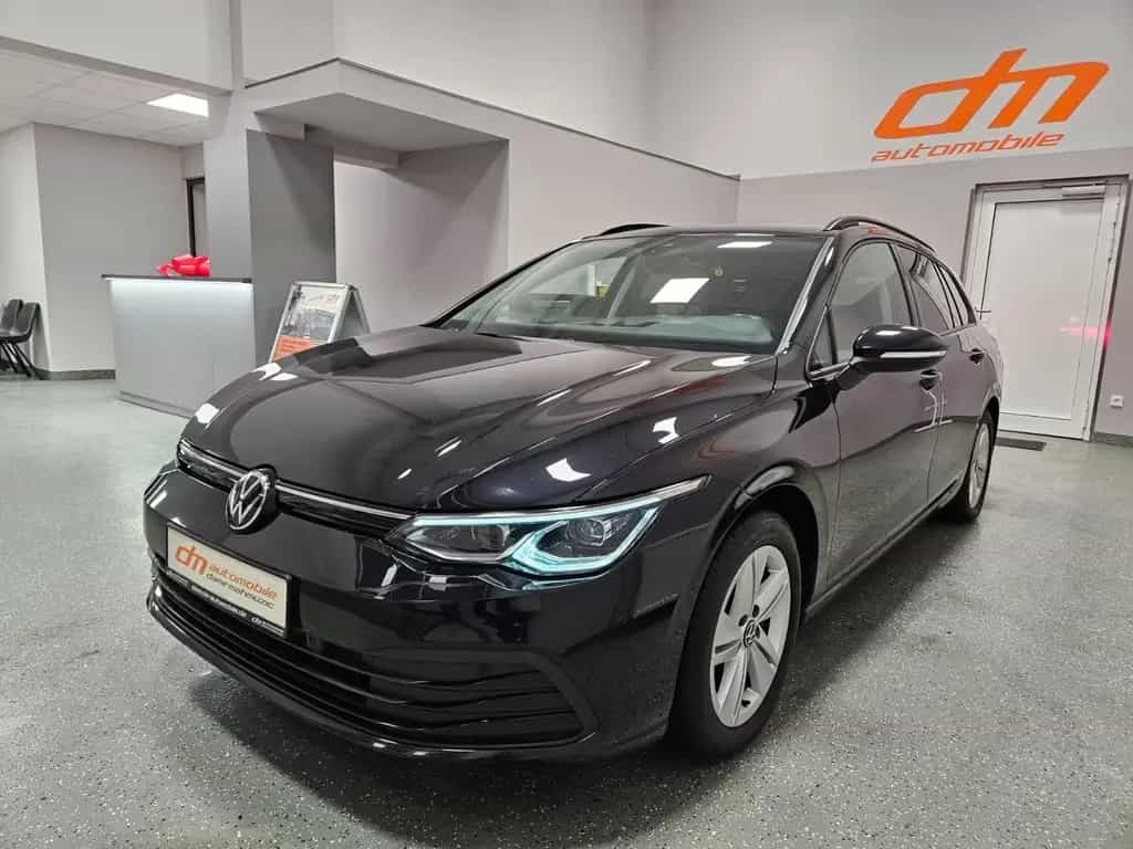 Volkswagen Golf VIII 2.0 TDI Variant Life MATRIX 05/2021-photo-0
