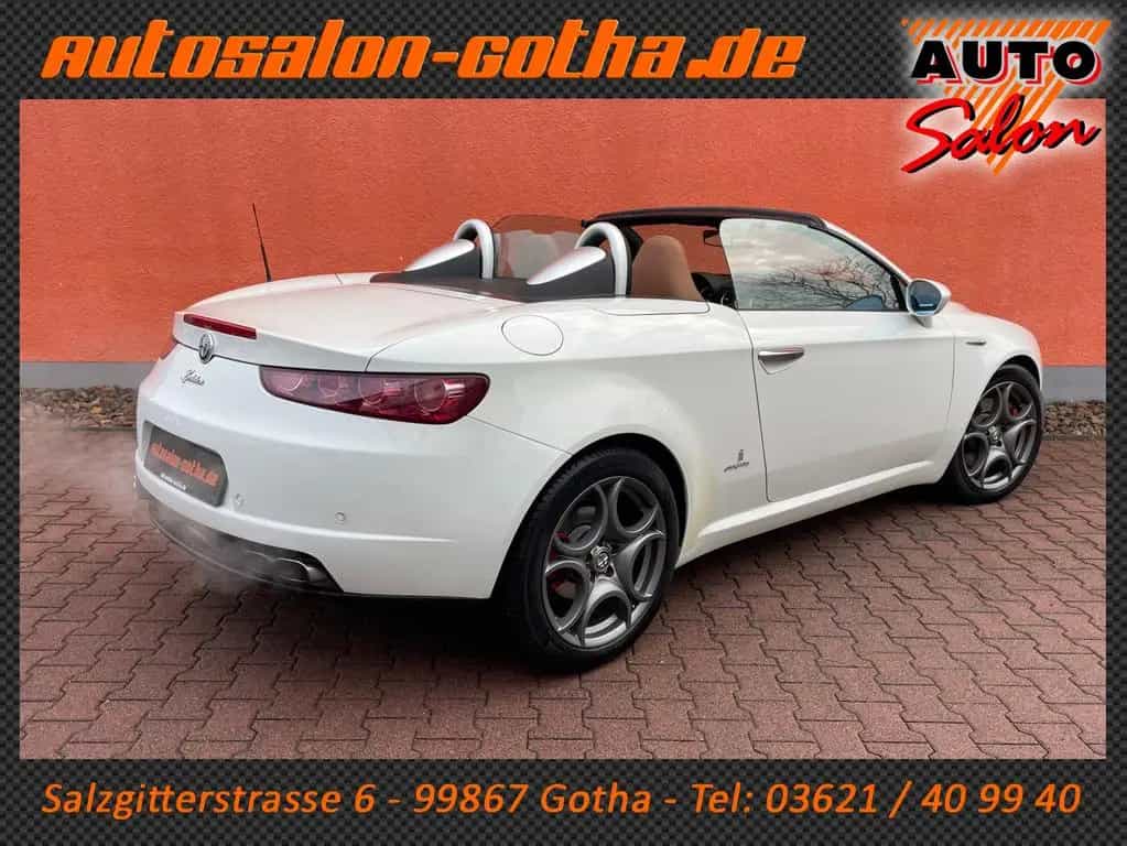 Alfa Romeo Spider 2.2 JTS 16V XENON+NAVI LEDER SCHECKHEFT 03/2010-photo-10