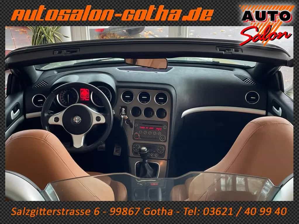 Alfa Romeo Spider 2.2 JTS 16V XENON+NAVI LEDER SCHECKHEFT 03/2010-photo-15