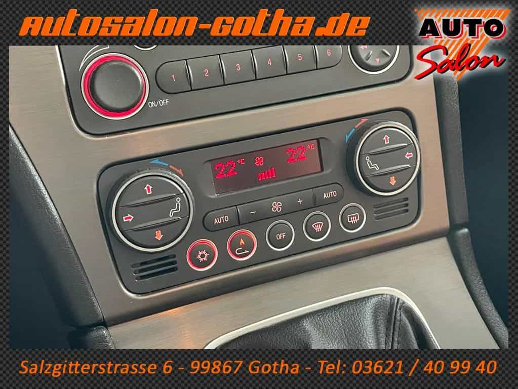 Alfa Romeo Spider 2.2 JTS 16V XENON+NAVI LEDER SCHECKHEFT 03/2010-photo-19