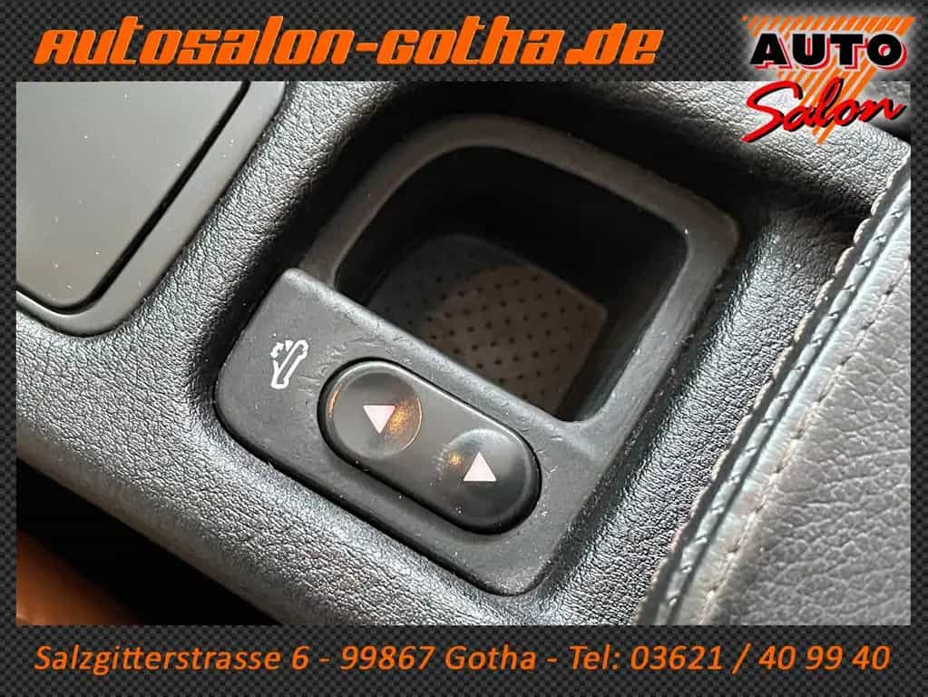 Alfa Romeo Spider 2.2 JTS 16V XENON+NAVI LEDER SCHECKHEFT 03/2010-photo-20