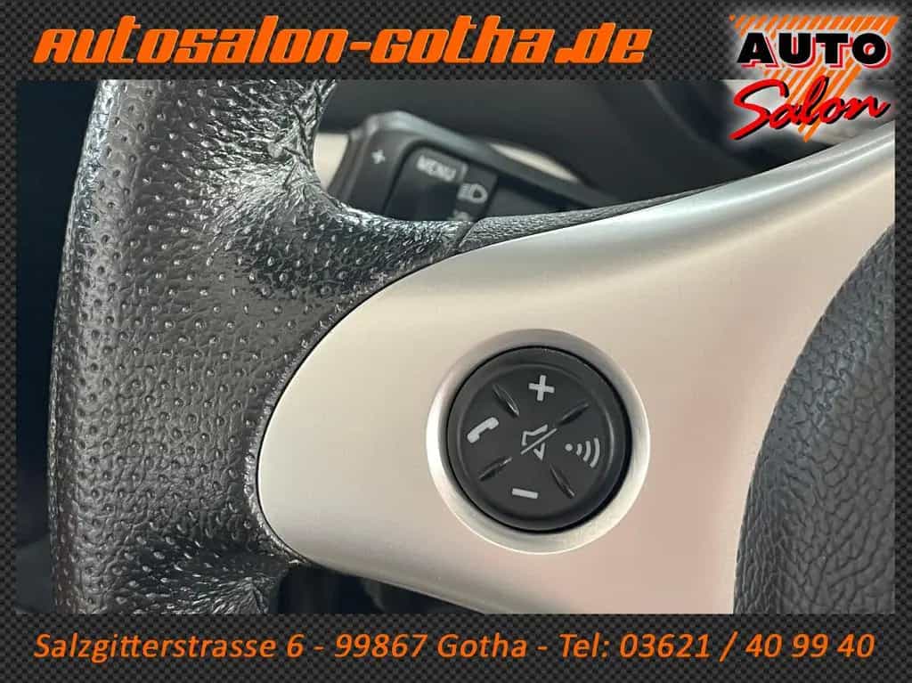 Alfa Romeo Spider 2.2 JTS 16V XENON+NAVI LEDER SCHECKHEFT 03/2010-photo-25