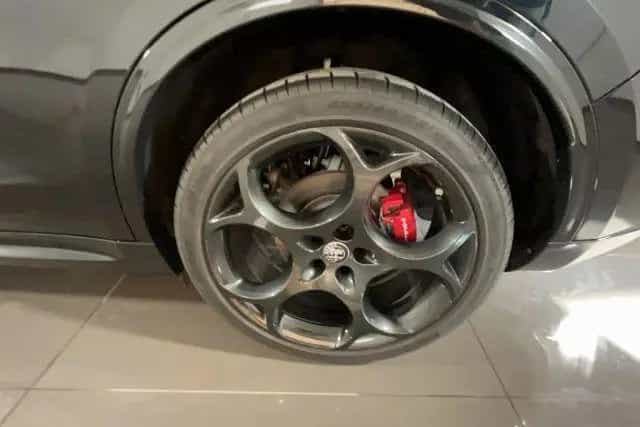 Alfa Romeo Stelvio ROMEO Stelvio 2.0 Turbo 280 CV AT8 Q4 Veloc 01/2024-photo-3