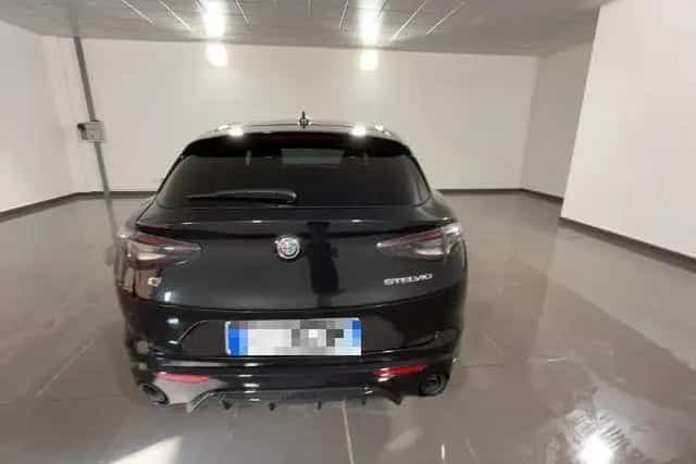 Alfa Romeo Stelvio ROMEO Stelvio 2.0 Turbo 280 CV AT8 Q4 Veloc 01/2024-photo-5