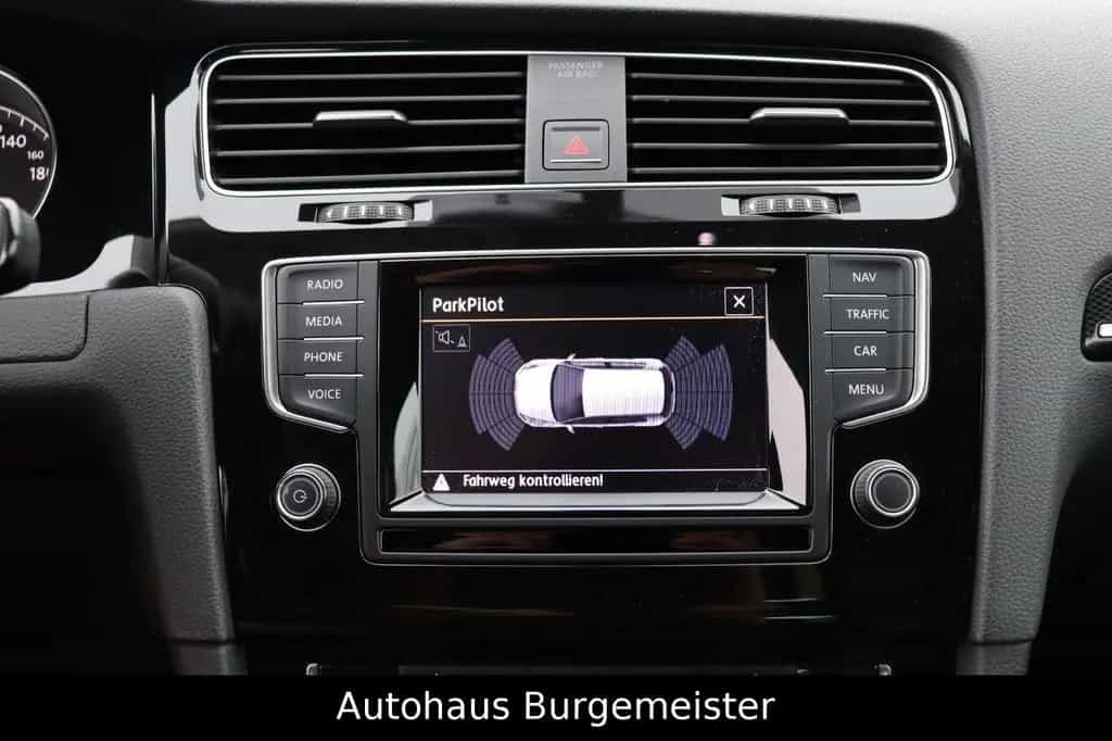 Volkswagen Golf VII 1,4 Lim. Highline *2-Hand*Bi-Xenon*PDC* 03/2013-photo-18