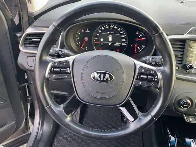 Kia Sorento Platinum Edition 4WD Pano+Leder+LED+Navi 07/2020-photo-17